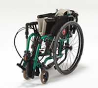 足駆動式車いす 新ペダモ